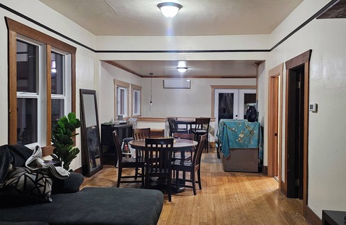 Fremont Condo | Fabulous 2-BR place with AC in vibrant Seattle with amazing private roof deck.