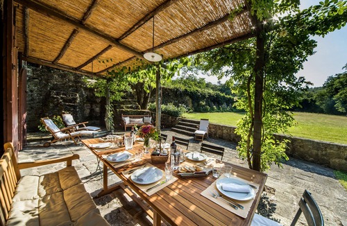 Lucignano Villa | FABULOUS 6BR HOME WITH WONDERFUL SWIMMING POOL & GARDEN IN THE HEART OF TUSCANY!