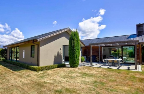 Kawarau Falls House | Fabulous and Functional Family Home on Jackby