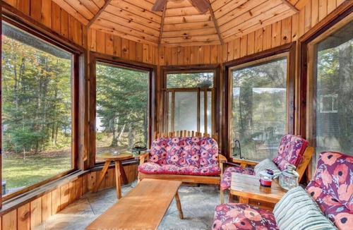 North Kawartha Cottage | Fabulous Chandos Lake Getaway- Family-Friendly, Pet-Friendly, Game Rm, 2 Docks!