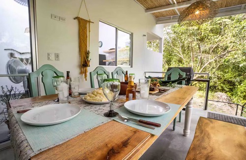 Esterillos House | Fabulous, prívate, surrounded by nature 3-bedroom house in Esterillos beach
