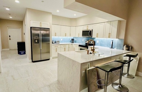Clearwater Beach Condo | FABULOUS SPRING SALE! 🌸🌼at Luxurious Waterfront condo in Clearwater Beach