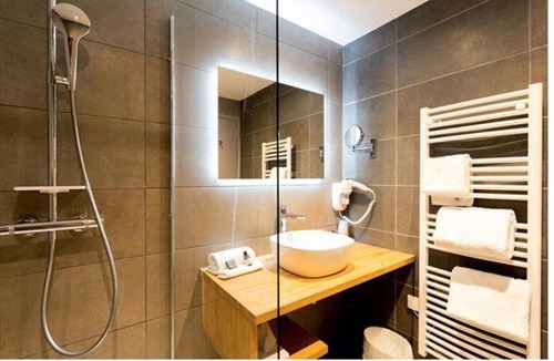 Tain-l'Hermitage Hotel | Fac & Spera -Hôtel & Spa
