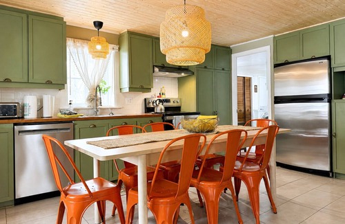 Deschambault-Grondines House | Face au Fleuve