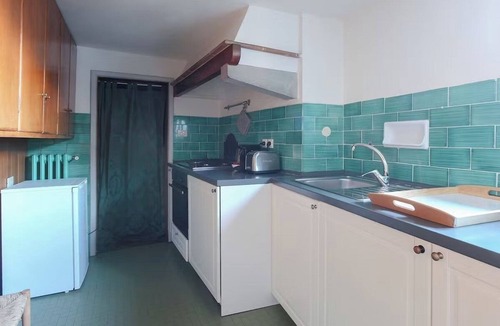 Oltrarno Apartment | Facing Florence's beloved Pitti Palace and Gardens