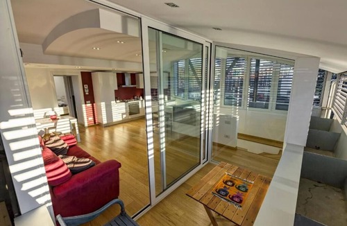 San Siro Apartment | Facing San Siro Stadium 4 beds 300meters from the metro with garage