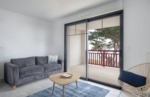 Pleneuf-Val-Andre Apartment | Facing the sea, lovely flat for 8