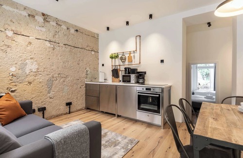 Weissensee Apartment | Factory Loft Duplex (40sqm) near Antonplatz