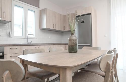 Nea Peramos Apartment | Faidra Apartments