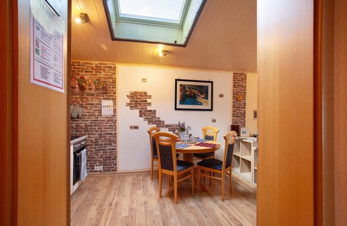 Selters Apartment | Failte Apartment with Scottish Charm and Wi-Fi