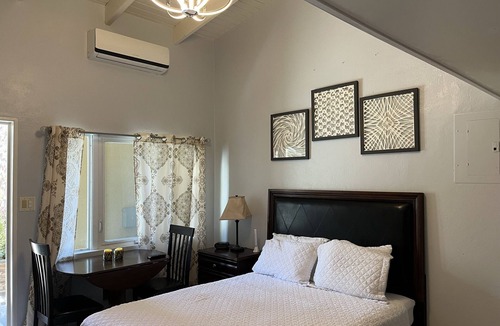 Bellevue Apartment | Fair Haven Studio L