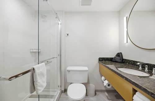 Mount Pleasant Hotel | Fairfield by Marriott Inn & Suites Mount Pleasant, WI