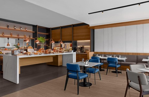Mandaue Hotel | Fairfield by Marriott Cebu Mandaue City