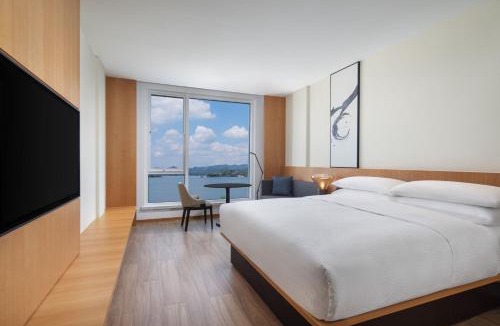 Chun'an Hotel | Fairfield by Marriott Hangzhou Qiandao Lake