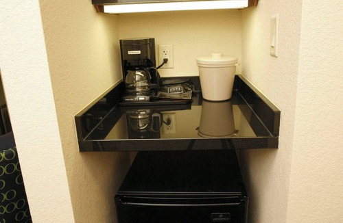 June Park Hotel | Fairfield by Marriott Inn & Suites Melbourne West/Palm Bay