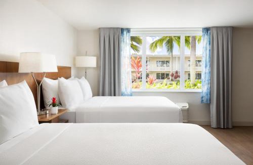 New Town Hotel | Fairfield by Marriott Inn & Suites Key West at The Keys Collection