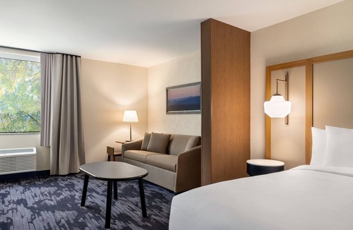 Madison Hotel | Fairfield by Marriott Inn & Suites Madison South