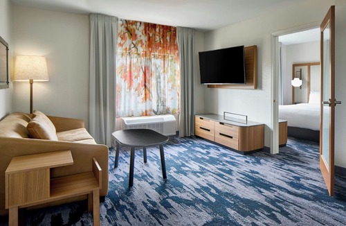 LaGrange Hotel | Fairfield by Marriott Inn & Suites LaGrange