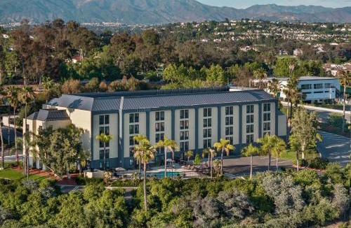 Mission Viejo Hotel | Fairfield by Marriott Mission Viejo Orange County