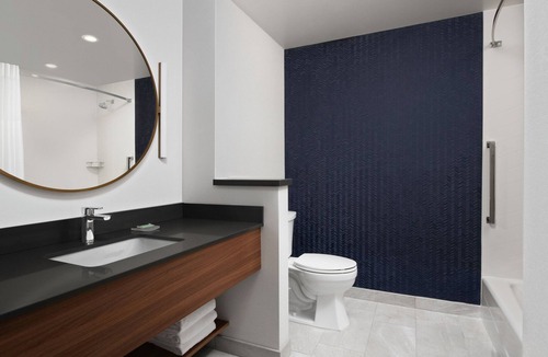 Chino Hotel | Fairfield Inn by Marriott & Suites Chino