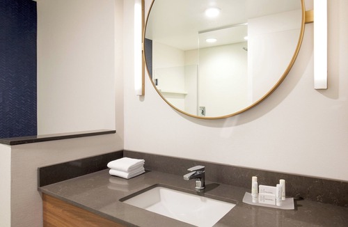 Walpole Hotel | Fairfield Inn & Suites by Marriott Boston Walpole