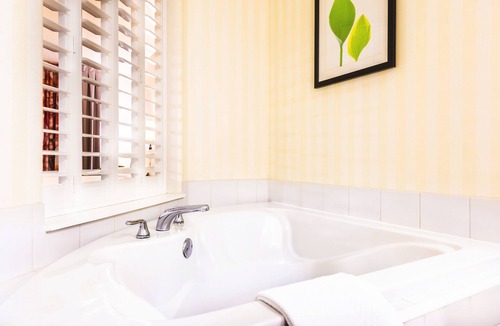 Redding Hotel | Fairfield Inn & Suites by Marriott Redding