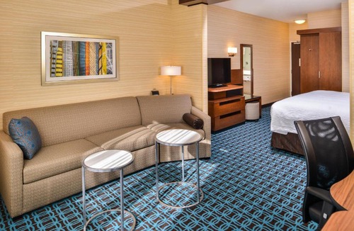Eugene Hotel | Fairfield Inn & Suites by Marriott Eugene East/Springfield