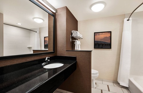 Hershey Hotel | Fairfield Inn & Suites Hershey Chocolate Avenue