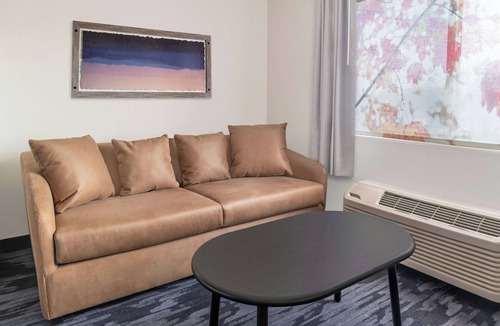 Jackson Hotel | Fairfield Inn & Suites Jackson