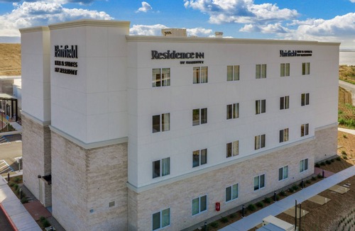Alviso Hotel | Fairfield Inn & Suites - King Suite