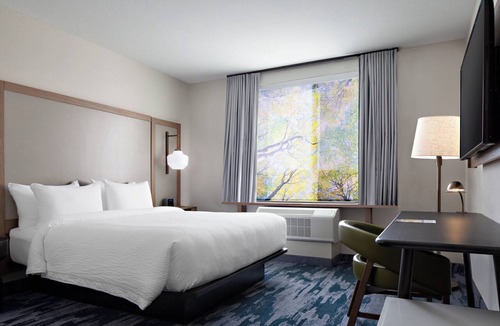 Fayetteville Hotel | Fairfield Inn & Suites by Marriott Fayetteville