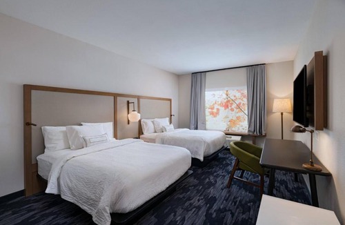 Missouri City Hotel | Fairfield Inn & Suites by Marriott Houston Missouri City