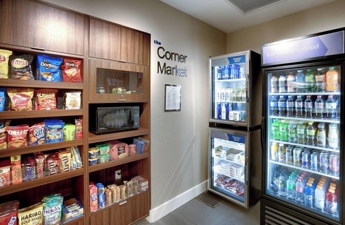Springfield Hotel | Fairfield Inn & Suites by Marriott Springfield North