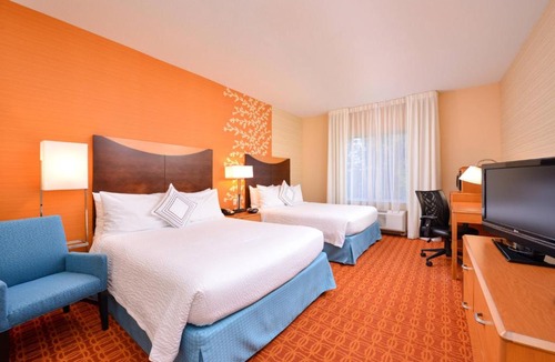 Nottingham Hotel | Fairfield Inn & Suites White Marsh