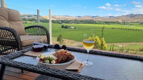 Blenheim Villa | Fairhall view