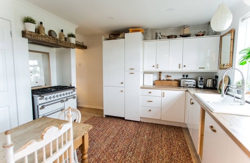 Earnley House | Fairlight - Charming coastal home on the beach