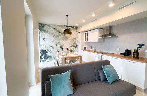 Sottomarina Apartment | Fairmont Seafront Acquamarine Suite by CaSa Check