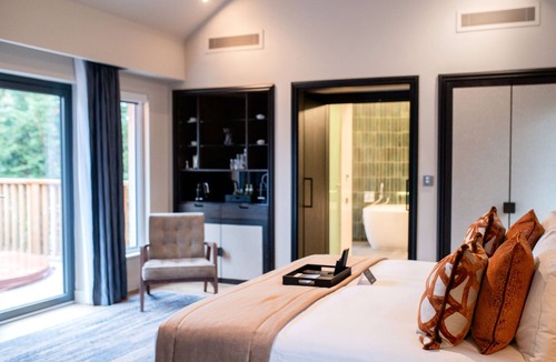 Englefield Green Hotel | Fairmont Windsor Park