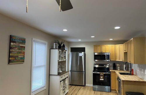 Fairport Apartment | Fairport Village Escape