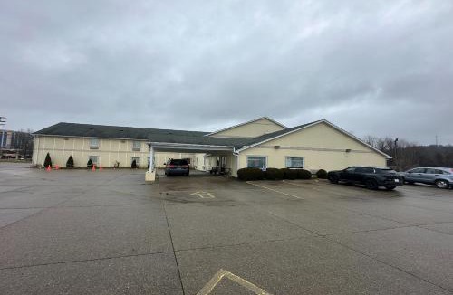 Florence Hotel | Fairway Inn Florence Indiana