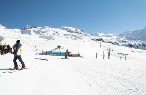 Cervinia Ski Chalet | FAIRWAY LODGE