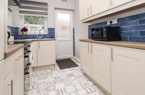 Meliden House | Fairways: A Charming Retreat