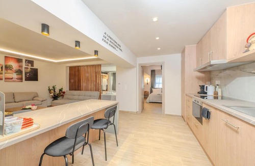 Piraeus Apartment | Fairytale Apartment steps from Piraeus Port
