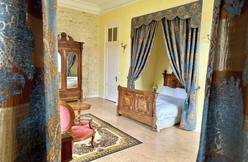 Blaye Other | Fairytale Chateau with pool surrounded by vineyard and parc