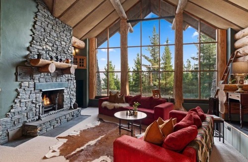 Alexandra Cabin | Fairytale Log Cabin with Hot Tub at Homewood Forest Retreat