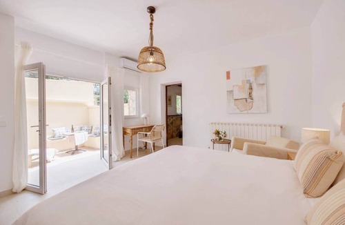 Manacor House | Falco II Finca Zenara, terrace, Wifi, AC, XXL pool