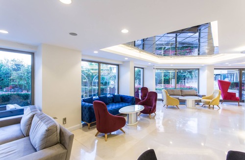 Eski Lara Hotel | Falcon Hotel