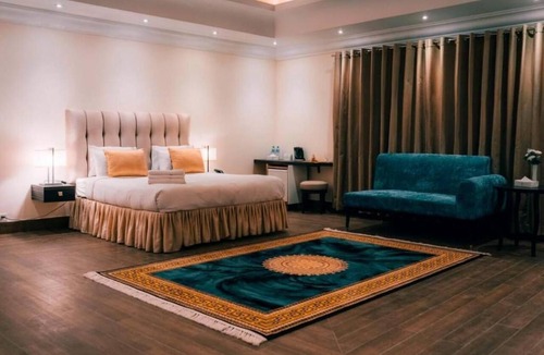 Bahawalpur Hotel | Falettis Grand Bahawalpur