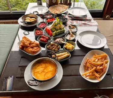 Arhavi House | Falez Cafe&Restaurant&Pansiyon-Arhavi