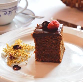 Chienes Bed & Breakfast | Falkenau